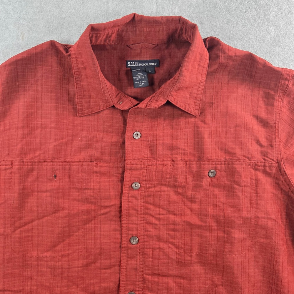 5.11 Tactical Button Down Shirt Mens Large Red Short Sleeve Grid Mesh Lined